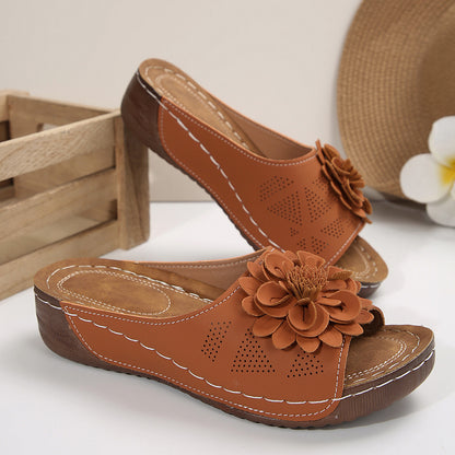💕🔥【Specjalne oferty letnie🎉】【36-44】2025 Letnie nowe modne swobodne damskie kwiatowe kapcie